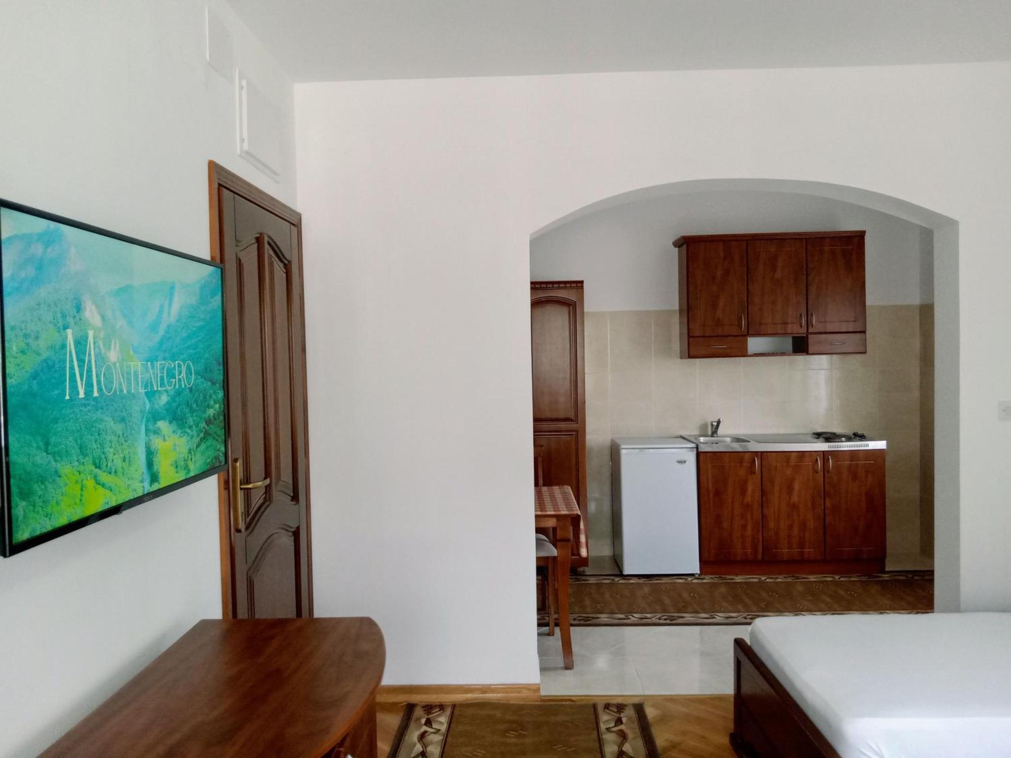 Apartments Old Olive Bar Bagian luar foto