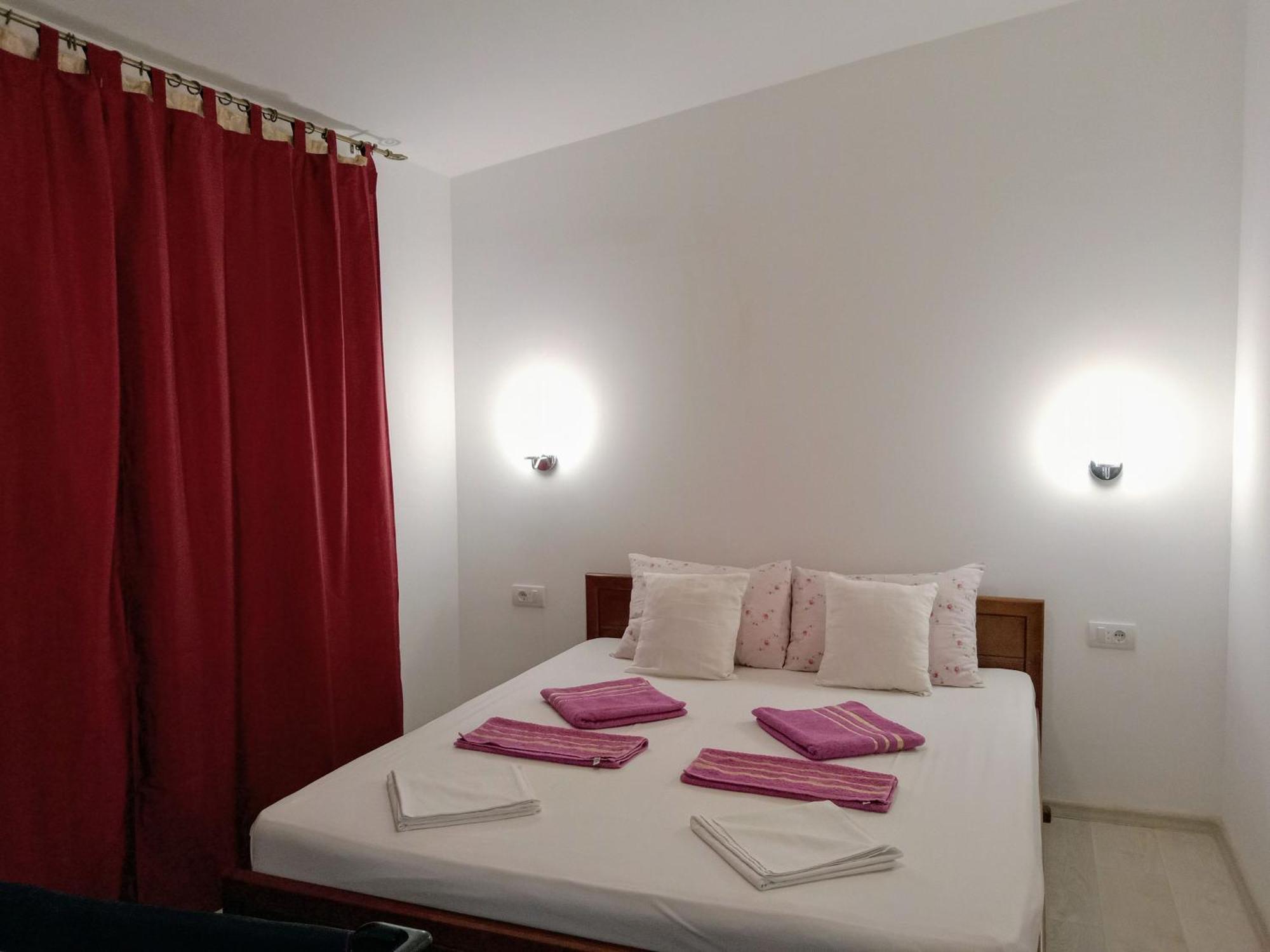 Apartments Old Olive Bar Bagian luar foto