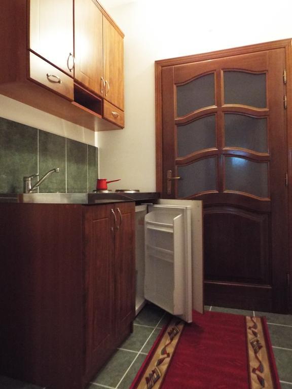 Apartments Old Olive Bar Bagian luar foto